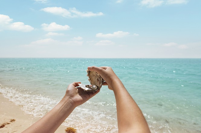 Rectangle 491_180143499.jpg